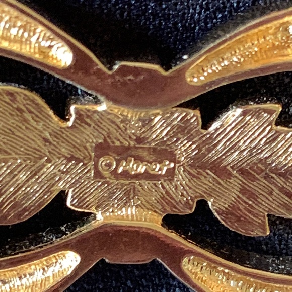 Monet Christmas bow brooch - Picture 4 of 4